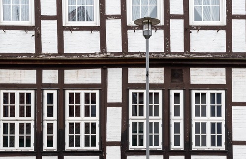 Dahlenburg Apartment | Living in one of the most beautiful half-timbered houses of the place