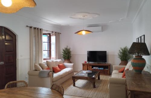 Santa Luzia House | Living Luzia