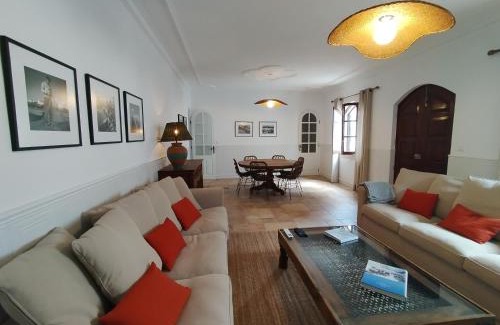 Santa Luzia House | Living Luzia