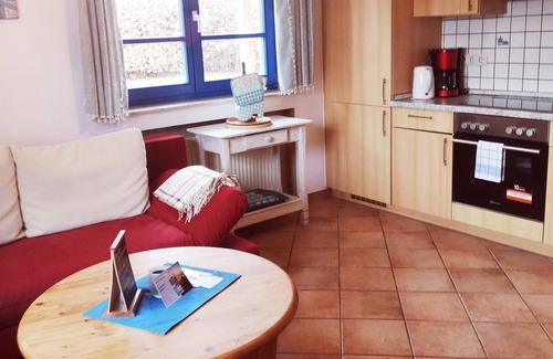 Lancken-Granitz Apartment | Living under "Reet" family friendly, dogs allowed, garden + large open space