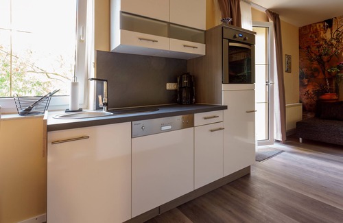 Arnstadt House | Living with friends. The way is the goal and the way leads to us.