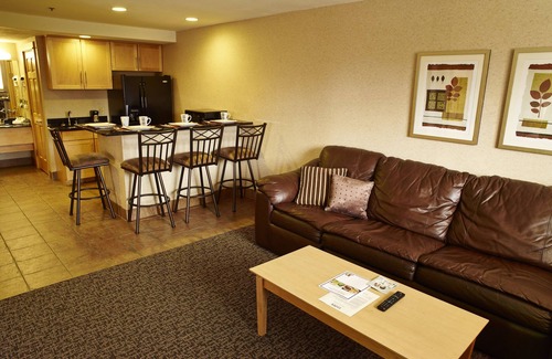 Fridley Hotel | LivINN Hotel Minneapolis North/Fridley
