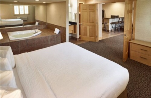 Fridley Hotel | LivINN Hotel Minneapolis North/Fridley