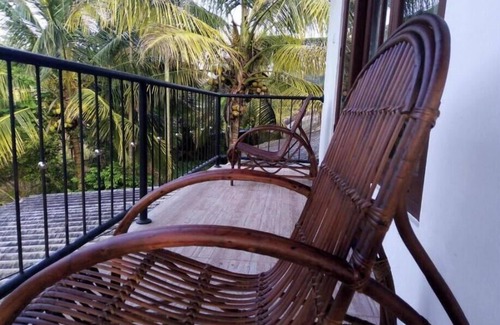 Kumbalwela House | Triple Room with Mountain View