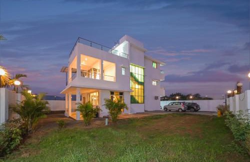 Malavli Villa | ll EMPYREAN STAY ll 6BHK ll BRAMHA PALACE ll AC ll POOL ll