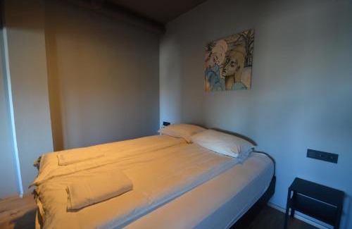Oddeyrin Apartment | LL Properties TB24 Nest in the North