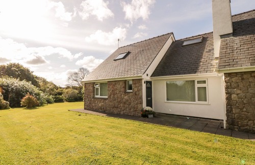 Bodffordd Cottage | Llain Bach