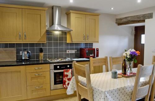 Pontardulais House | Llandremor Fawr Cottage - Cc