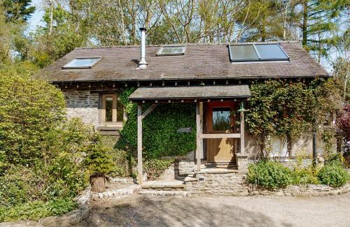 Newcastle-on-Clun Other | Llethrau Forest & Nature Retreats