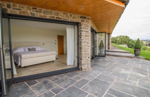 Montgomery House | Llety Cariad