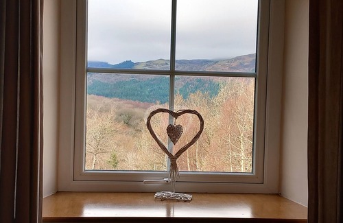 Dolgellau House | Llwyniarth - Three Bedroom House, Sleeps 6