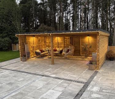 Glandyfi House | Llys y wawr Luxury Holiday Let