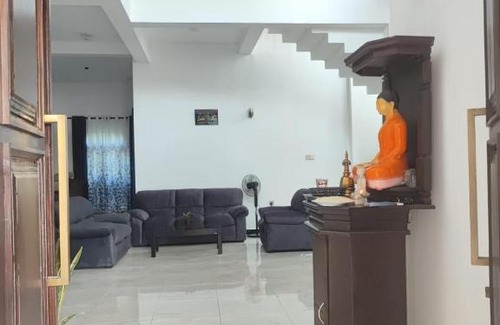 Medaketiya Villa | LNR Serenity Villa