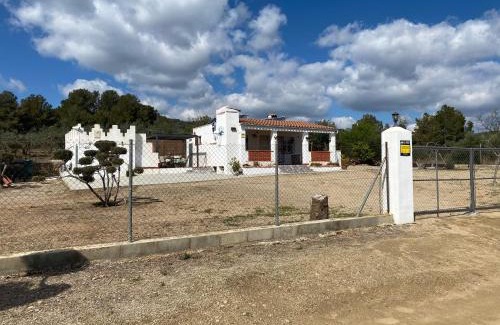 Botarell House | LO TROS