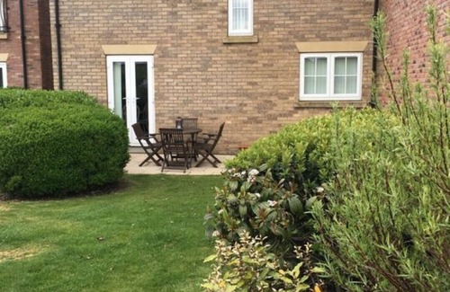 Filey Cottage | LOBSTER POT COTTAGE is a Beautiful 2 Bedroomed Cottage.