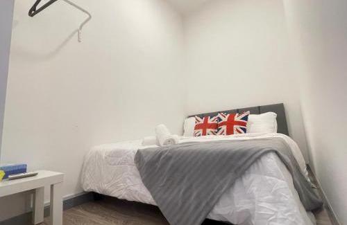 Kampung Kerinchi Apartment | Local Living, Global Comfort 4 Pax Bangsar South