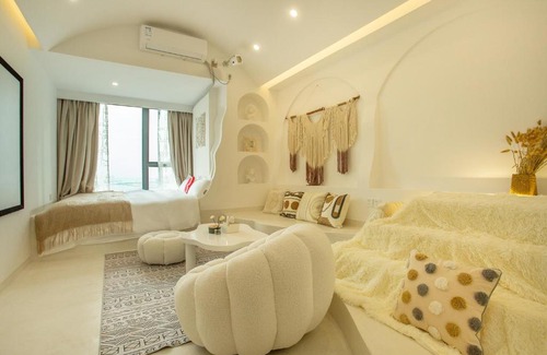 Chikan District Apartment | Locals Apartment House 23