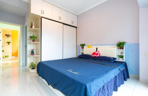Gangkou District Apartment | Locals Apartment Place 06
