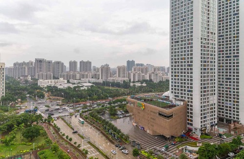 Xiangzhou District Apartment | Locals Boutique Apartment Huafa Plaza 30