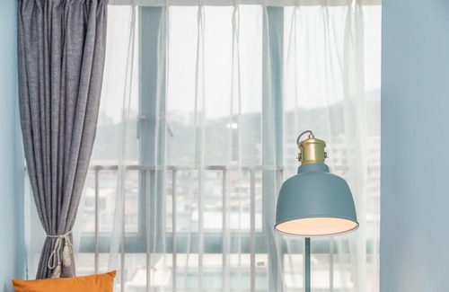 Xiangzhou District Apartment | Locals Boutique Apartment Huafa Plaza 31