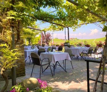 Barbaresco Bed & Breakfast | Locanda Rabaya'