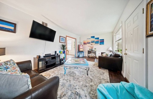 Mayfield Heights House | Location and Style Mayfield Heights 3 Bedroom