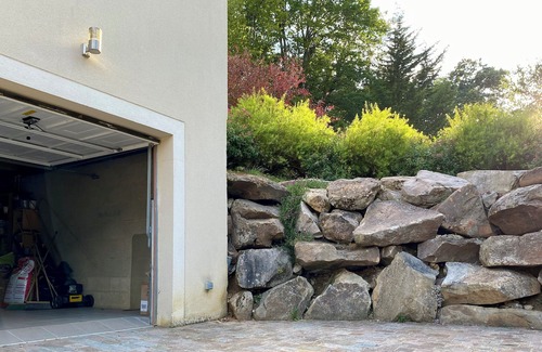 Levis-Saint-Nom House | Location Espace Extérieur Pour Tournage