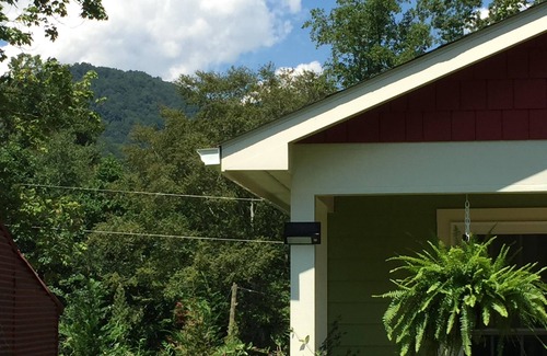 Black Mountain Cottage | Location, Location, This cottage is one of the most sought after vacation rental