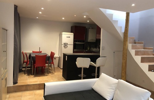 Bagnols-sur-Ceze House | Location Saisonnière Bagnols sur Cèze