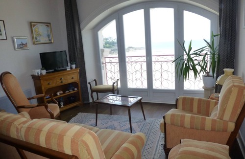 Saint-Igneuc Apartment | Location Vacances