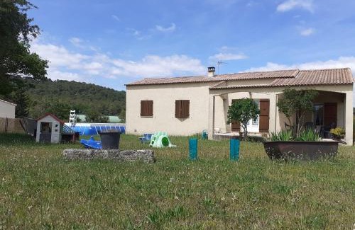 Saint-Theodorit Villa | Location villa saisonniere a la campagne