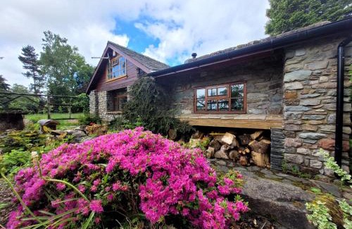 Kilcreggan House | Loch Lomond shore Boat House