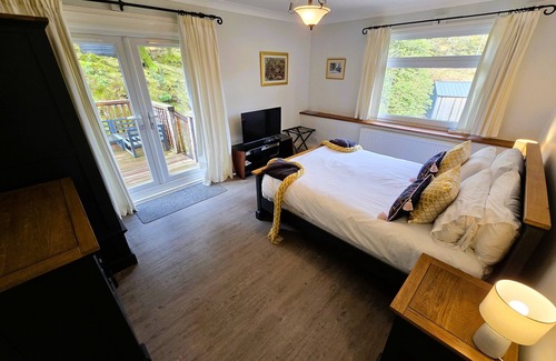 Lochgoilhead Bed & Breakfast | Lochwood House B&B and Self Catering