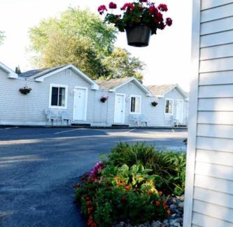 Sault Ste. Marie Hotel | Lockview Motel