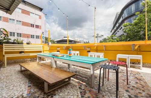 Shanthala Nagar Hostel | Locul Central - Church Street