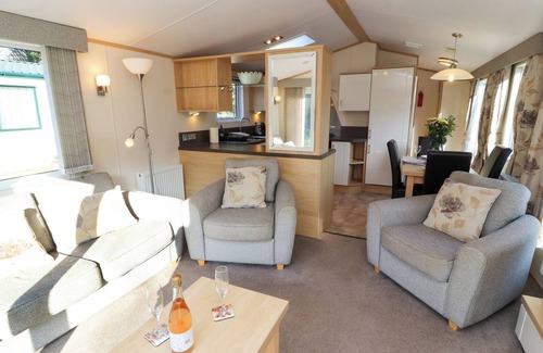 Meathop Cottage | LODGE 2, family friendly, with a garden in Silverdale
