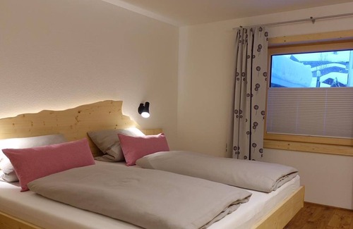 Riezlern Apartment | Lodge 5 - Apartment - Apartment, shower, toilet, 2 bedrooms