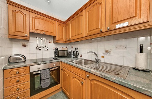 Thirsk Apartment | Lodge in Thirsk with Scenic Trails & Spa