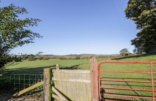 Thirsk Apartment | Lodge in Thirsk with Scenic Trails & Spa