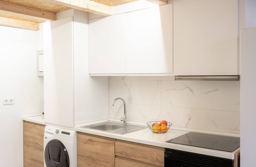 Raval Roig Apartment | LODGING SANTA ANA 4 - SEASONAL RENTALS