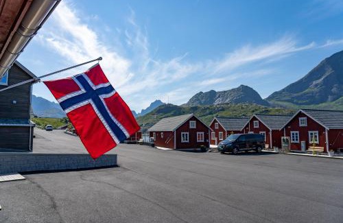 Flakstad Ski Chalet | Lofoten Cabins - Kåkern