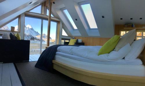 Tangstad Villa | Lofoten Fjord Lodge