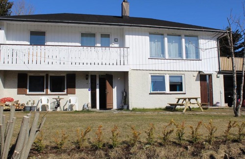 Kabelvag Apartment | LOFOTEN LEILIGHET