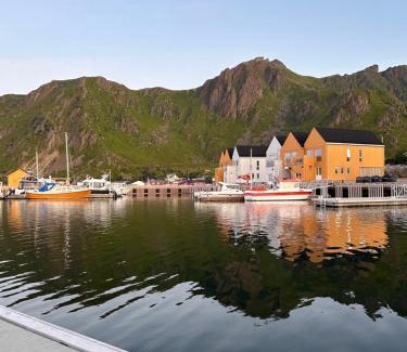 Ballstad Apartment | #Lofoten Leilighet ved sjøen