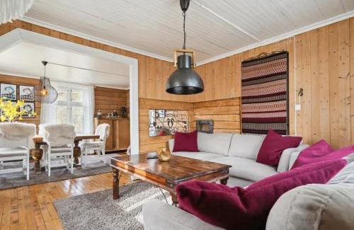 Sund i Lofoten House | Lofoten Sund Retreat