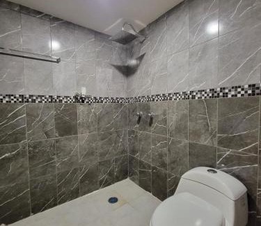 De Mexicanos Apartment | loft 2 blocks from the cathedral
