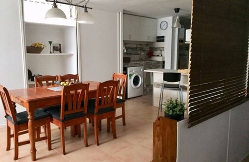 El Casar Apartment | Loft, 62 m2 with swimming pool and private garden - ideal for families - 4 people - 2 beds