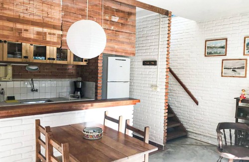 Cotia Ski Chalet | Loft Aconchegante em Meio à Natureza