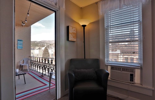 Manitou Springs Apartment | Loft Apartment Manitou