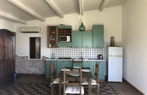 Eastern Sicily Apartment | Loft by the sea, to visit Siracusa, Noto, Cavagrande
